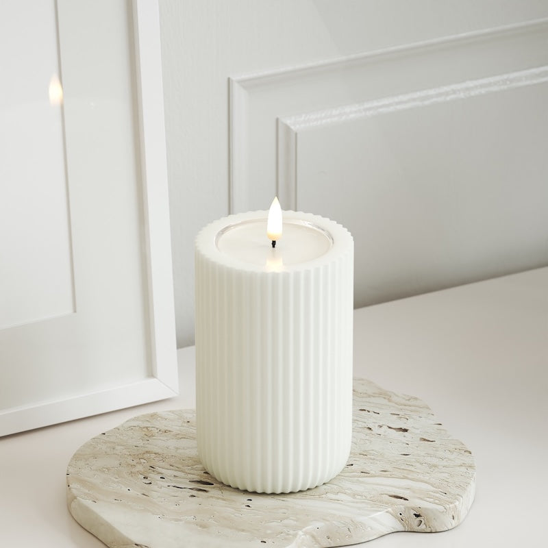 Unique Candles Unique LED Rilleljus D 8 x 12,5 cm Vit